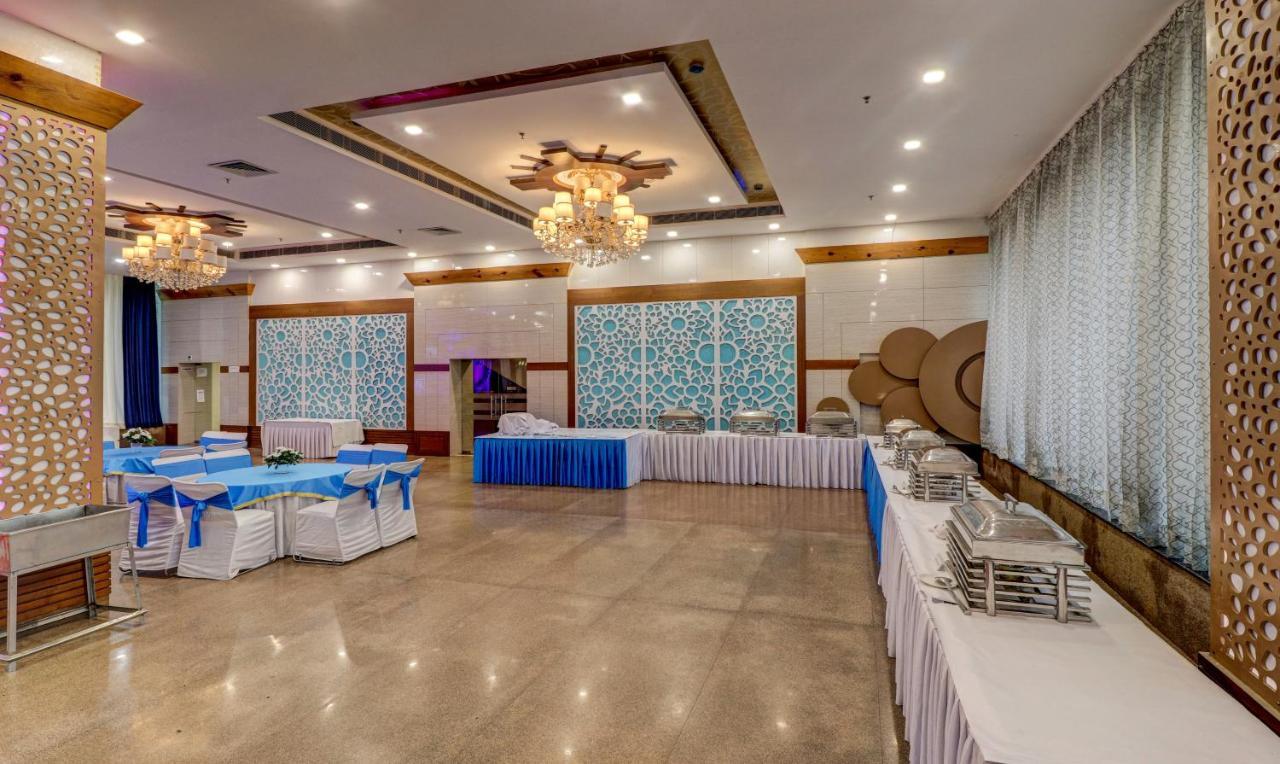Treebo Premium Pearl Avenue, Ring Road Hotel เดห์ราดุน ภายนอก รูปภาพ