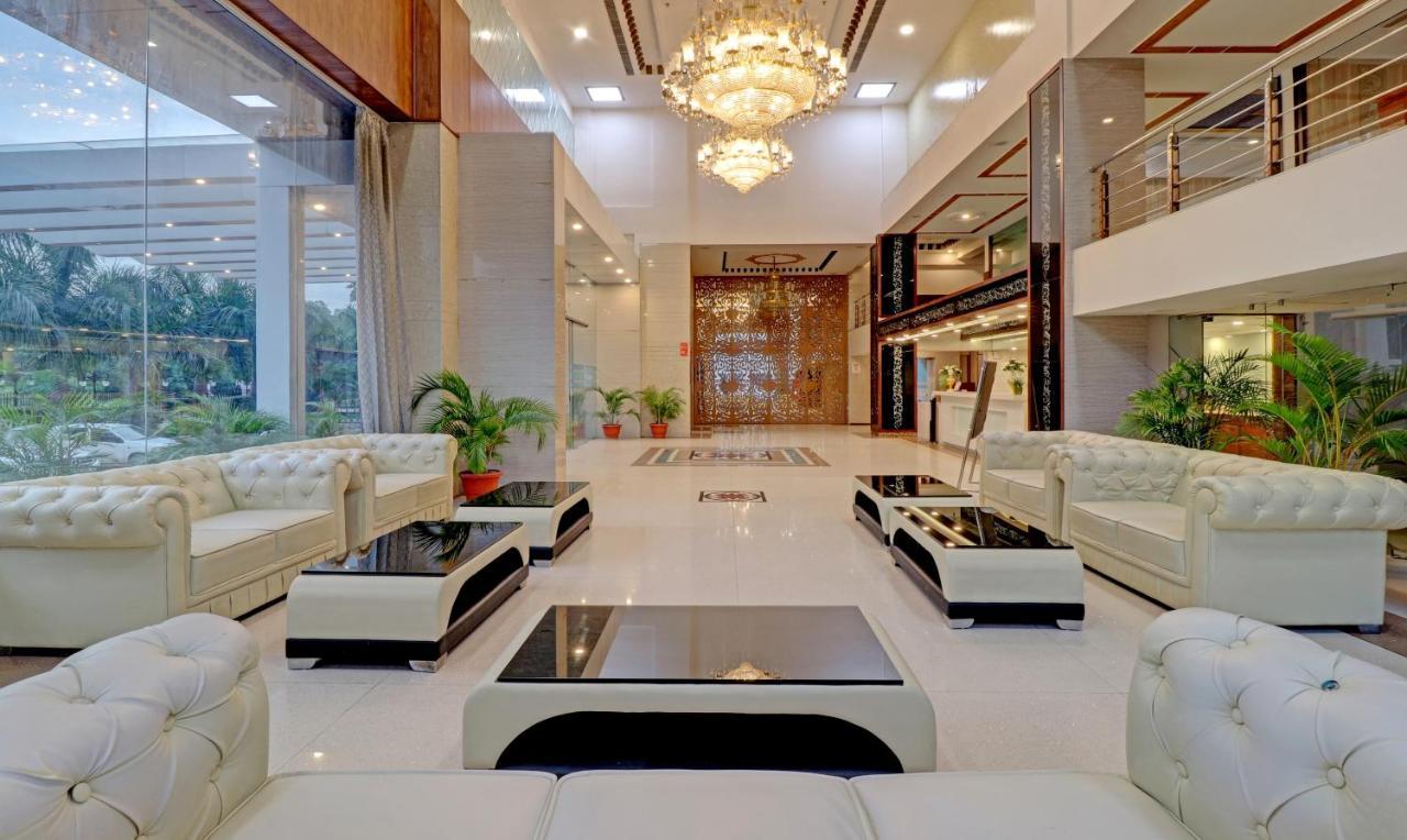 Treebo Premium Pearl Avenue, Ring Road Hotel เดห์ราดุน ภายนอก รูปภาพ