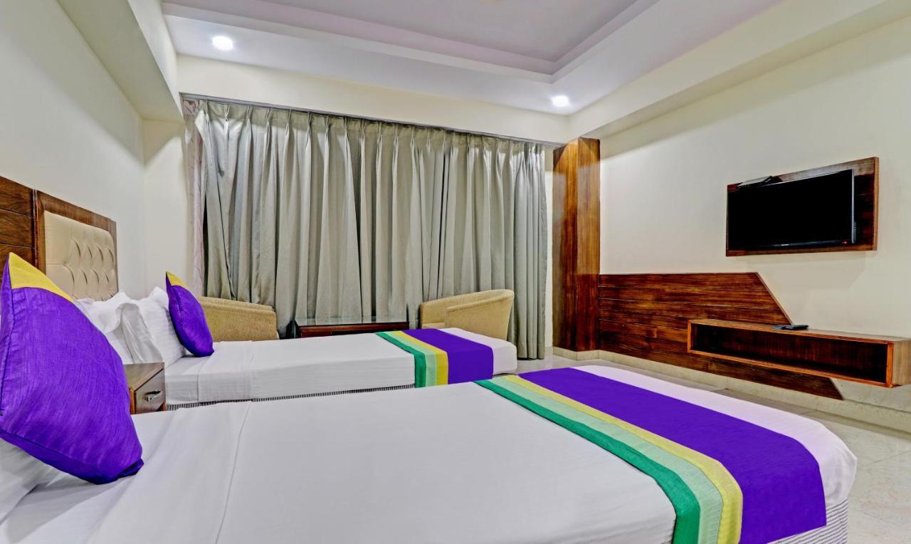 Treebo Premium Pearl Avenue, Ring Road Hotel เดห์ราดุน ภายนอก รูปภาพ