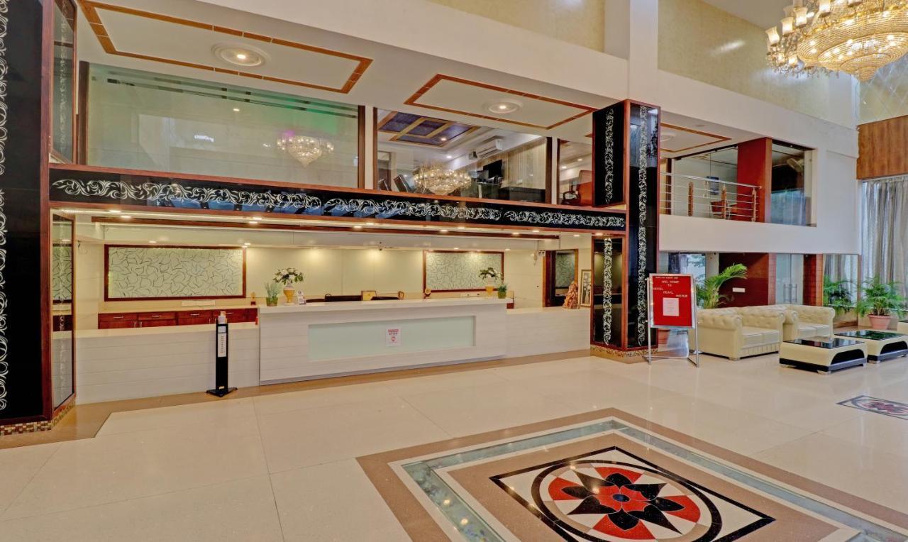 Treebo Premium Pearl Avenue, Ring Road Hotel เดห์ราดุน ภายนอก รูปภาพ
