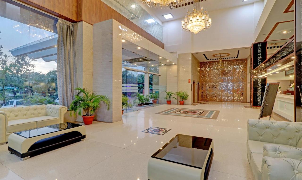 Treebo Premium Pearl Avenue, Ring Road Hotel เดห์ราดุน ภายนอก รูปภาพ