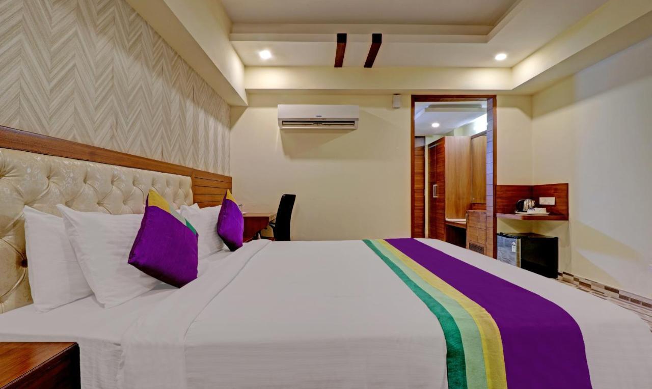 Treebo Premium Pearl Avenue, Ring Road Hotel เดห์ราดุน ภายนอก รูปภาพ